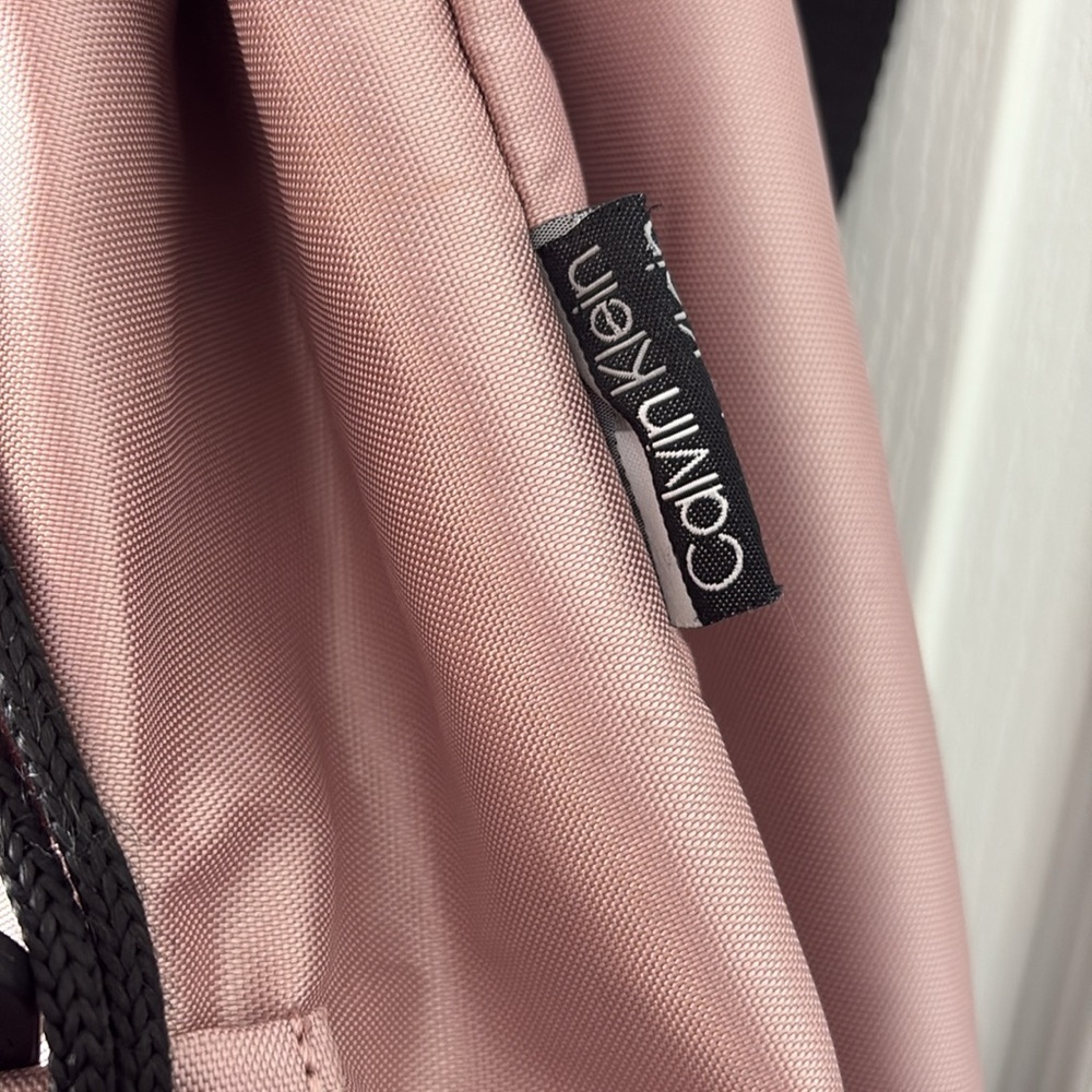 Calvin Klein back pack - Picture 3 of 10